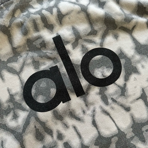 ALO YOGA Grey Tie-Dye Tote - Picture 3 of 9